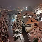 Residence 33